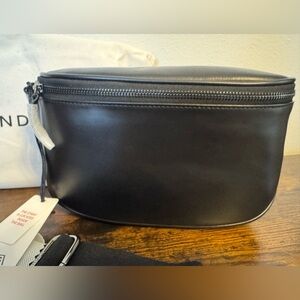 NWT Andar Leather  The Waymaker Jet Black Crossbody Sling bag